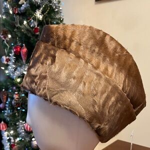 Brown karakul fur man’s traditional Balkan hat, size medium, new, sheep lining